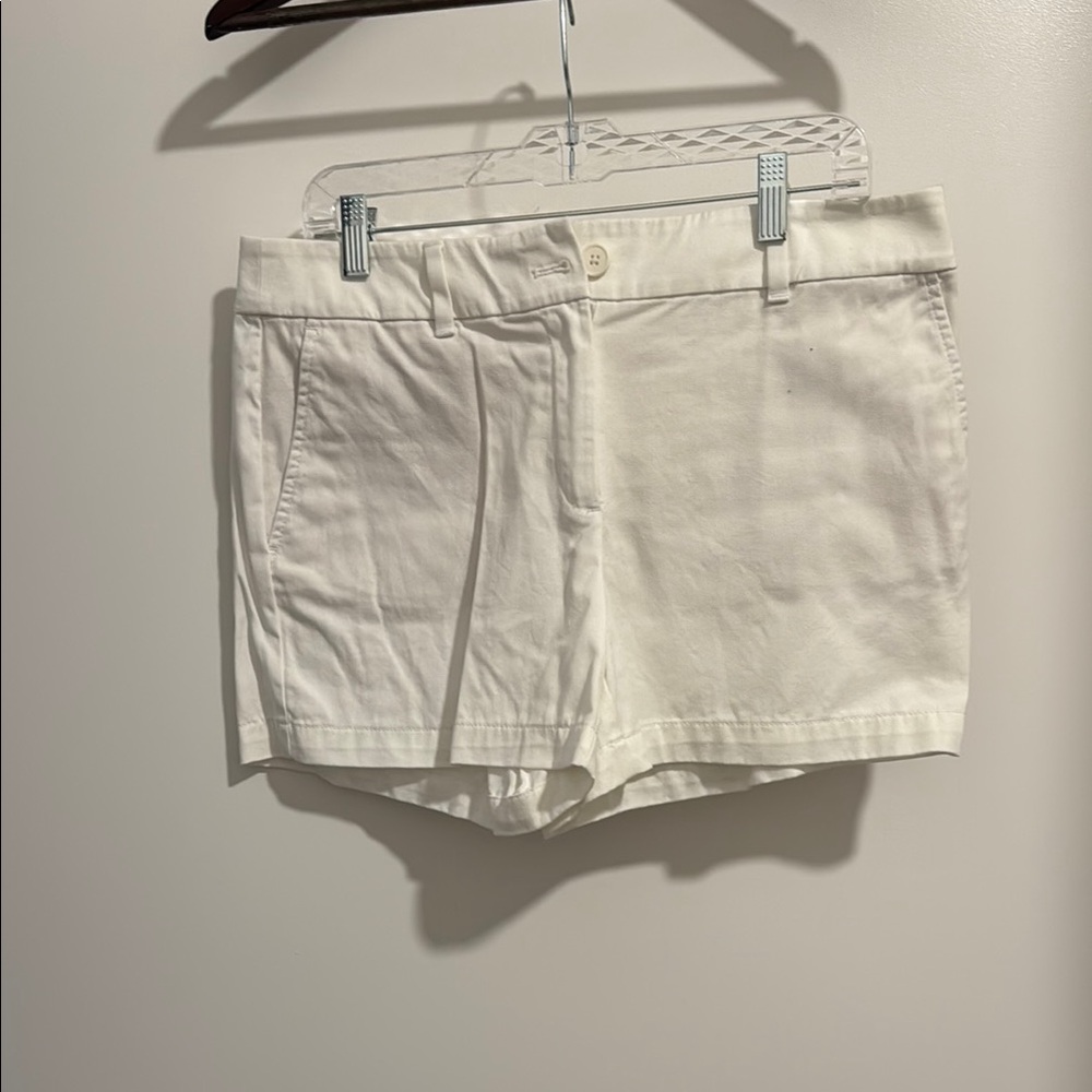 LOFT 4” White Shorts
